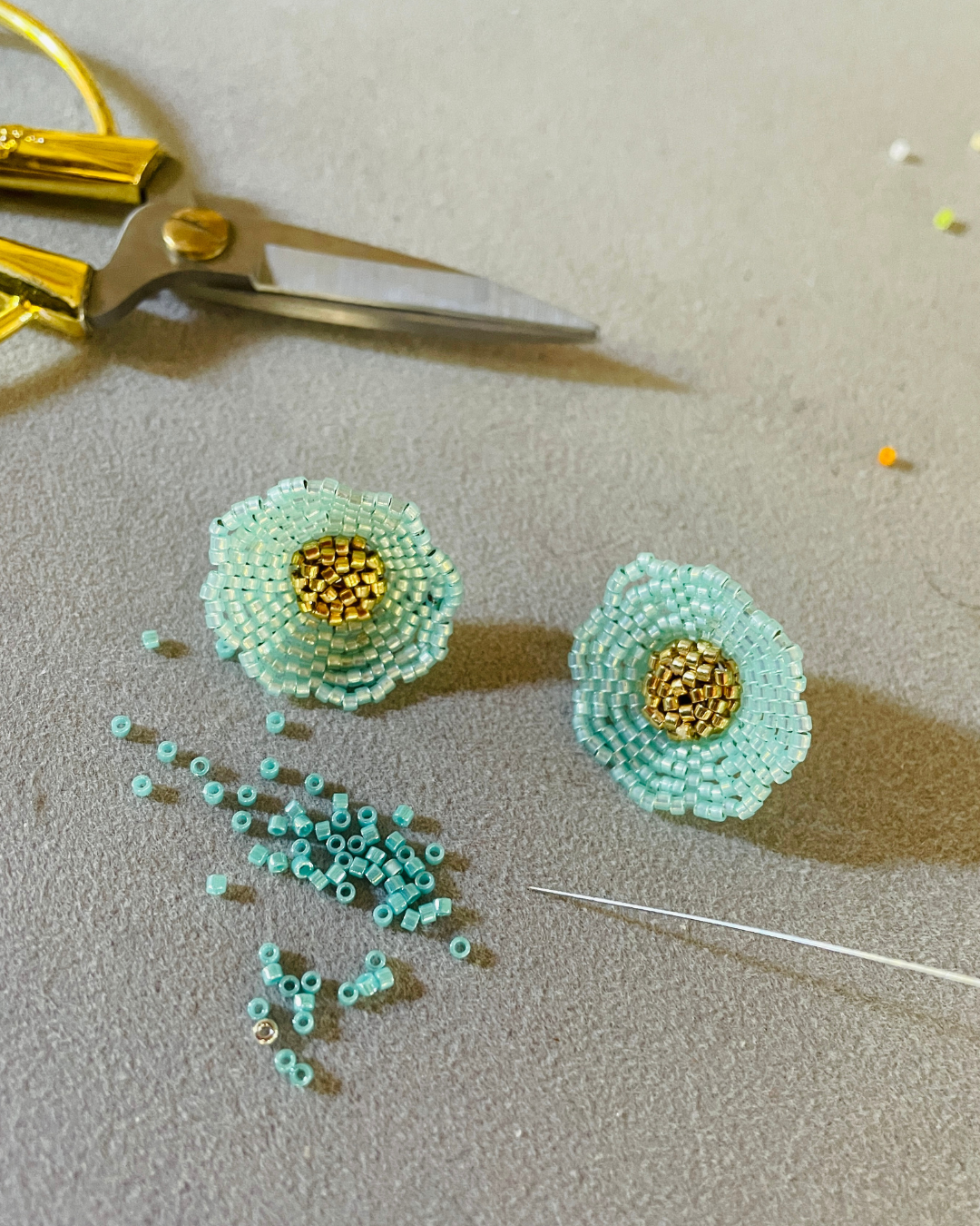 Aros Flor loto (No incluye materiales)